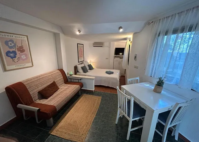 Apartment Garden